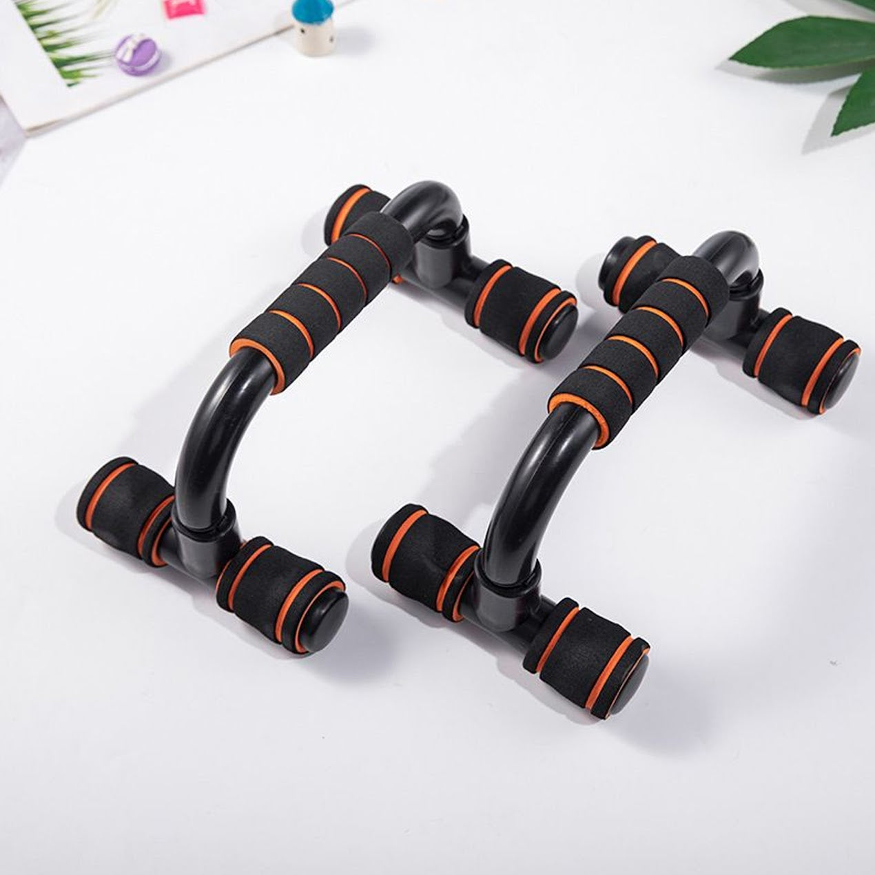 Push Up Bars - Non-Slip Pushup Stands Handles for Men & Women | Premium Chest, Shoulder & Arm Workout Equipment | Portable Strength Training Bars for Home Gym & Travel | Ergonomic Pushup Support